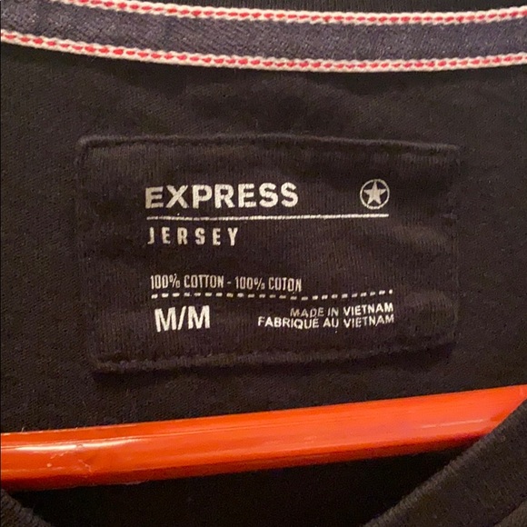 Express T-shirt - Picture 2 of 2